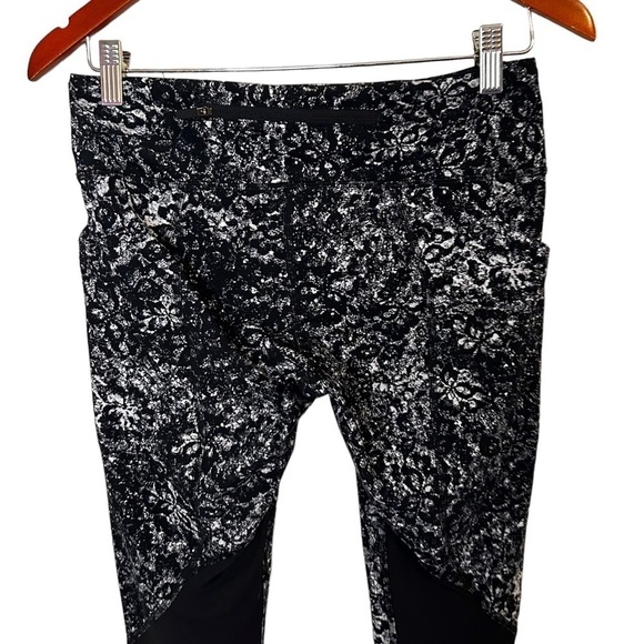 Lululemon Pace Rival Crop *22" - Picture 11 of 15